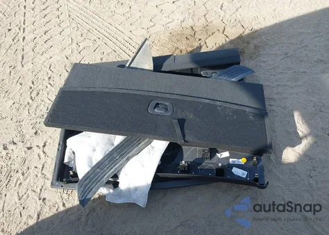 2022 Chevrolet Suburban 4Wd Z71 из США, поврежденный, VIN 1GNSKDKD6NR319696